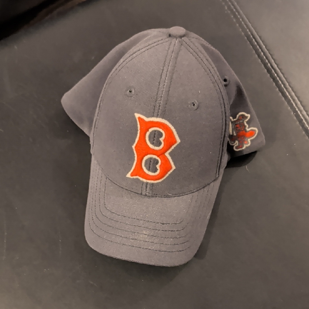 Red Sox Light Blue M/L Cooperstown Collection 47 Twins Cap with Red B Logo
